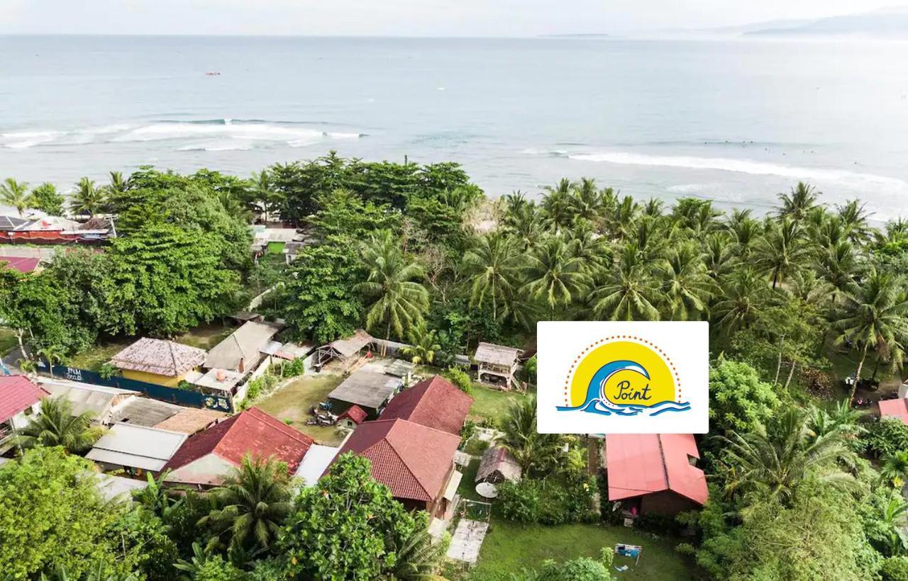 C Point Krui Bed & Breakfast ภายนอก รูปภาพ