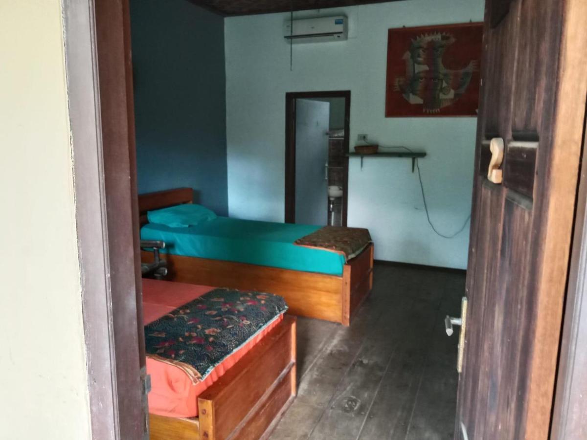 C Point Krui Bed & Breakfast ภายนอก รูปภาพ
