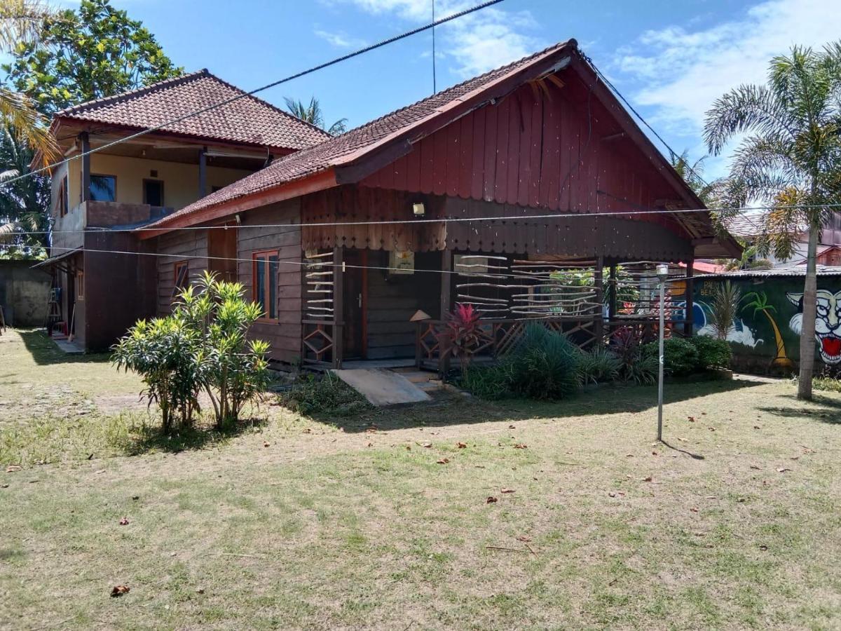 C Point Krui Bed & Breakfast ภายนอก รูปภาพ